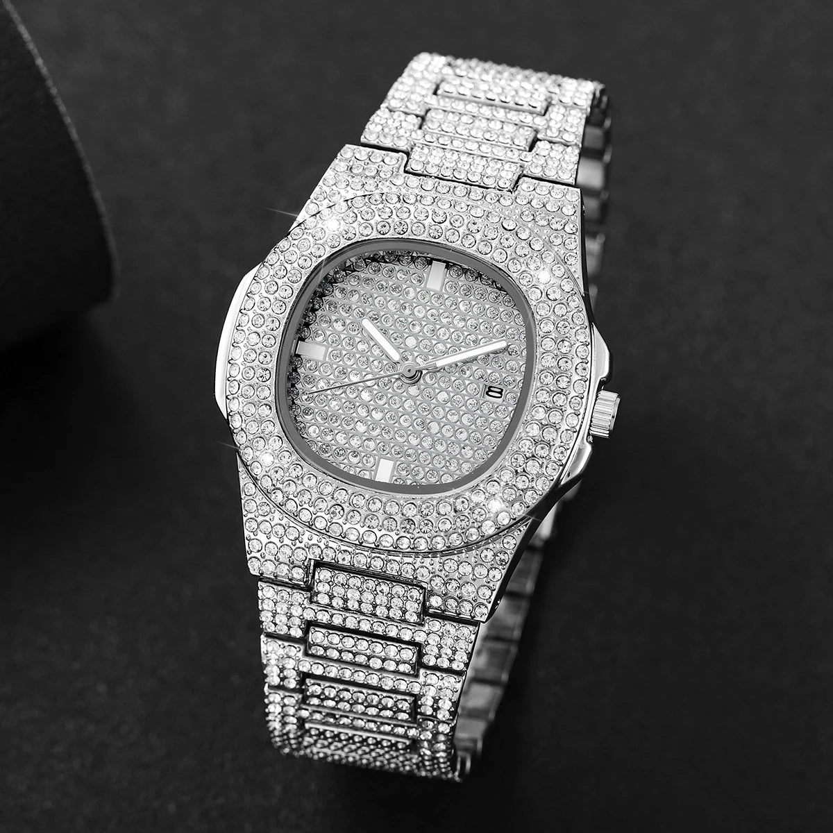 Men's Luxury Diamond-Style Quartz Watch with Calendar